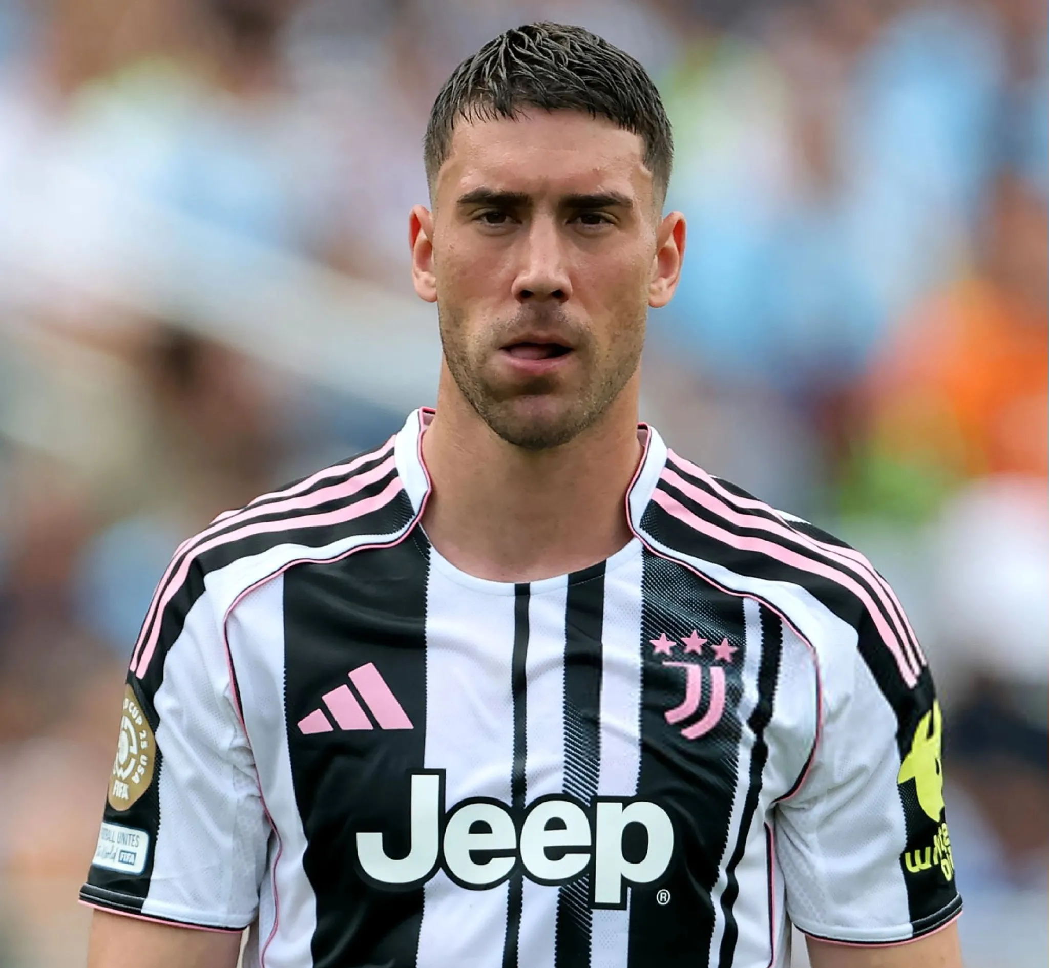 包含尤文图斯训练开放日；窗口期更衣室发声引欢呼；意甲在即；年轻球员得到机会的词条