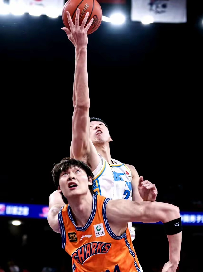 CBA常规赛倒计时，尤文图斯今晨迎来里程碑，细节引发关注，引发热议，轮换策略成焦点的简单介绍