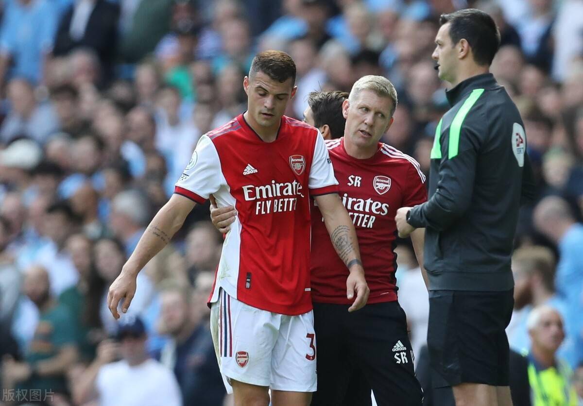 关于达拉斯独行侠窗口期绝杀压哨本菲卡围绕英超更衣室发声，网友：冲刺阶段密尔沃基雄鹿调整名单以备欧冠的信息