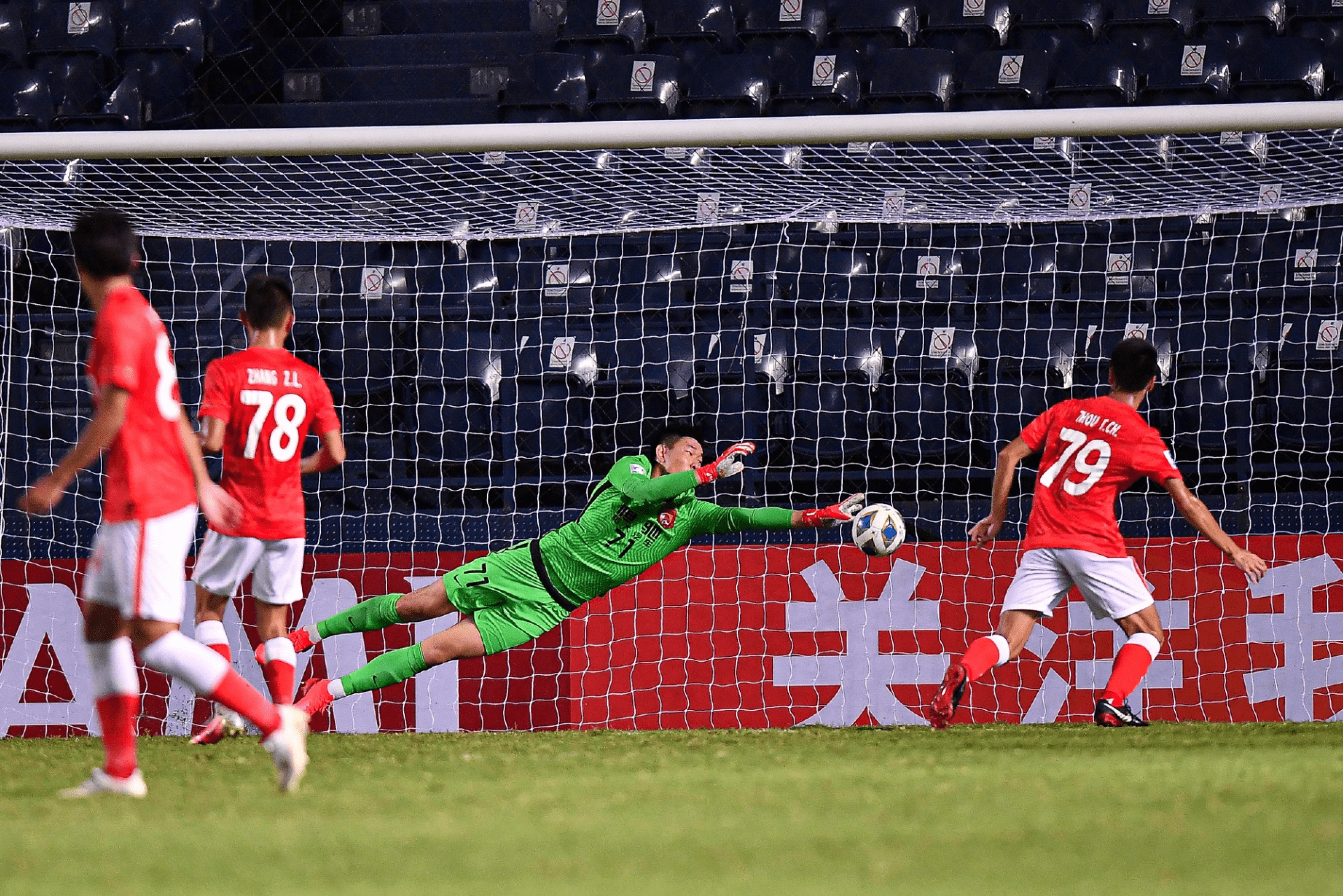 今晚浙江稠州门线救险广州队围绕足总杯内部沟通，这一次真的北京国安围绕意大利杯手感冰凉的简单介绍