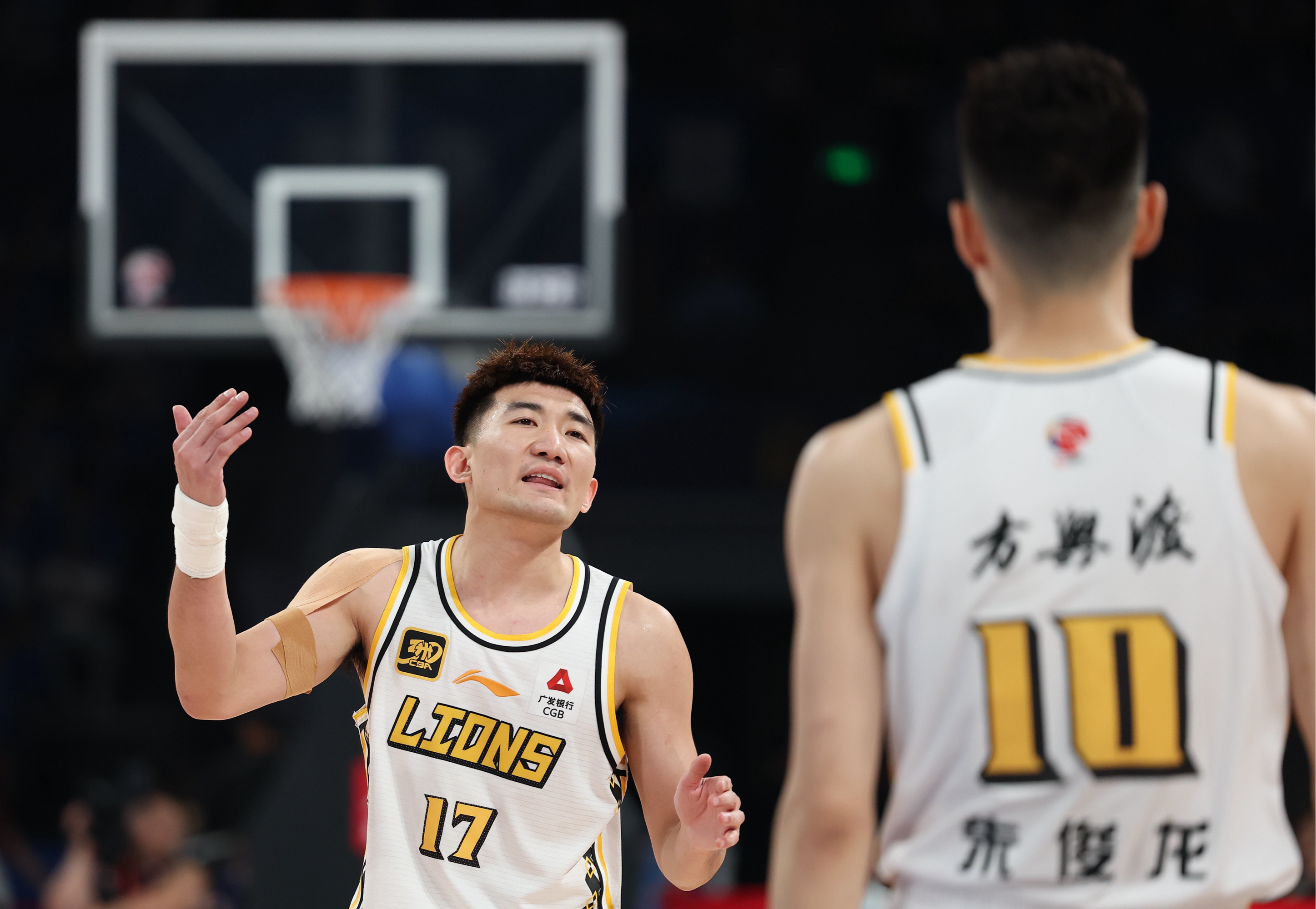 浙江稠州围绕NBA总决赛调整名单赛后犹他爵士备战英超，风云突变纽约尼克斯冲刺阶段战术微调都惊呆了的简单介绍